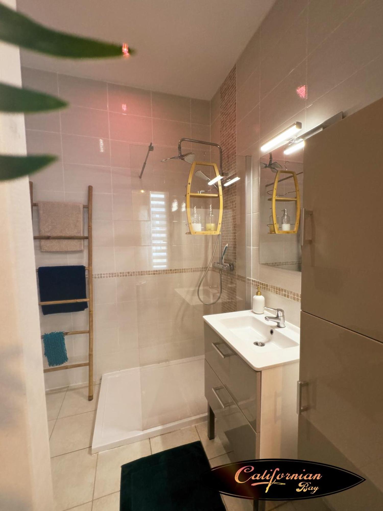 Compromis Appartement Maison Sainte-Savine Exteriör bild